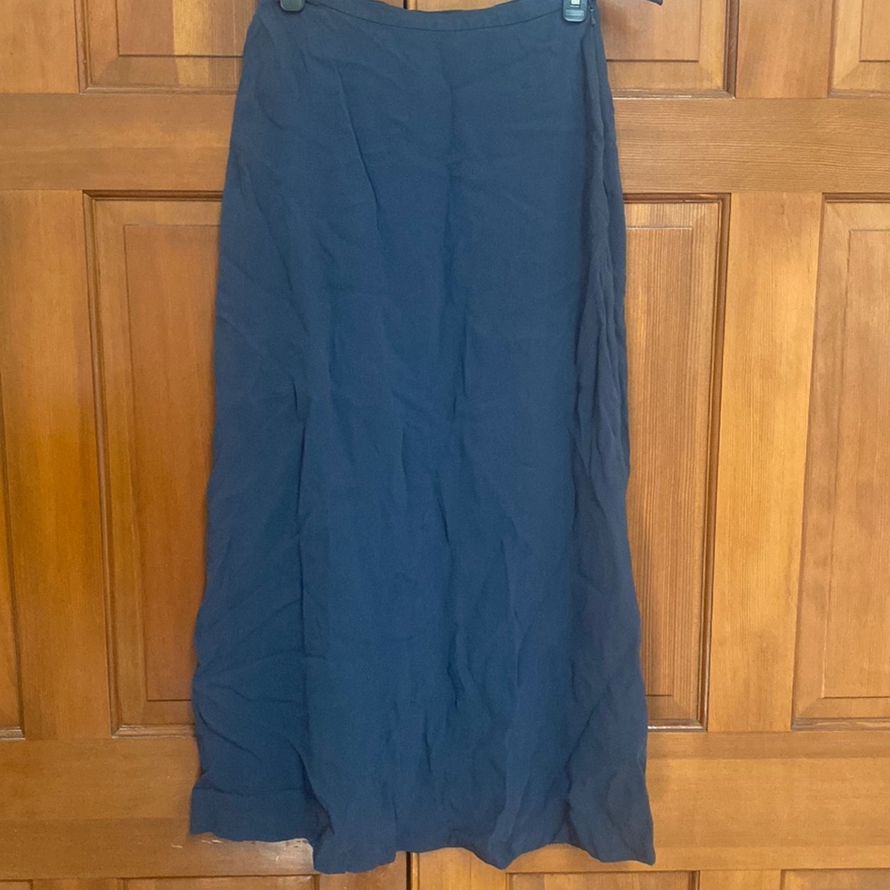Vintage 100% silk Jones New York